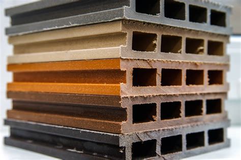  Wood-Plastic Composites: Revolucionando Aplicações Industriais com Sustentabilidade e Duráveis!